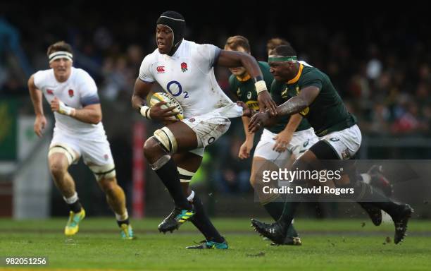 Maro Itoje of England charges upfield during the third test match between South Africa and England at Newlands Stadium on June 23, 2018 in Cape Town,...