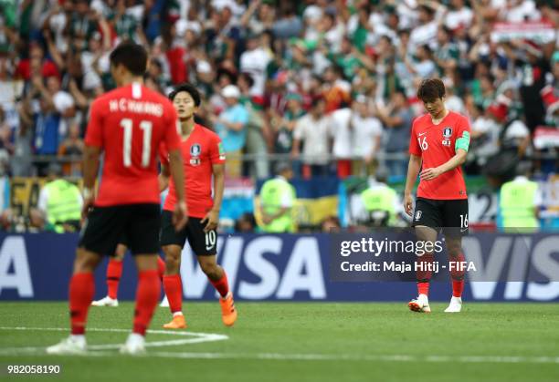 Ki Sung-Yueng of Korea Republic looks dejectd following Mexico's second goal during the 2018 FIFA World Cup Russia group F match between Korea...