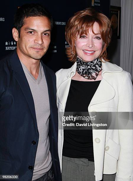Actors Nicholas Gonzalez and Sharon Lawrence attend the National Lab Day Kick-Off Dinner at the Luxe Hotel on April 1, 2010 in Los Angeles,...