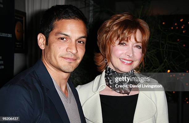 Actors Nicholas Gonzalez and Sharon Lawrence attend the National Lab Day Kick-Off Dinner at the Luxe Hotel on April 1, 2010 in Los Angeles,...