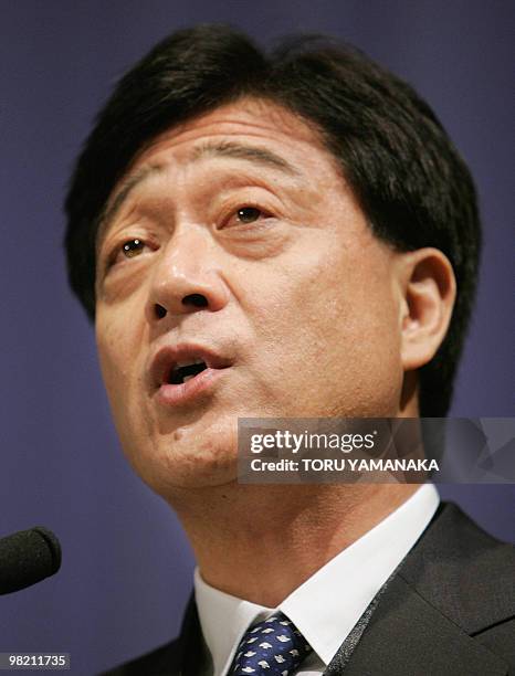 Masuko Mitsubishi Motors President Osamu Masuko Delivers Speech Photos and ...