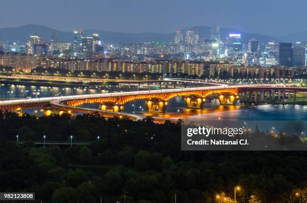 80 Seongsu Bridge Stock Photos High Res Pictures And Images Getty 80-seongsu-bridge-stock-photos-high-res-pictures-and-images-getty