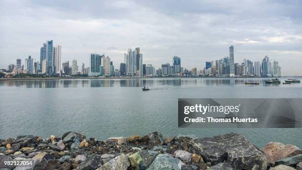 panama city skyline - huertas stock pictures, royalty-free photos & images