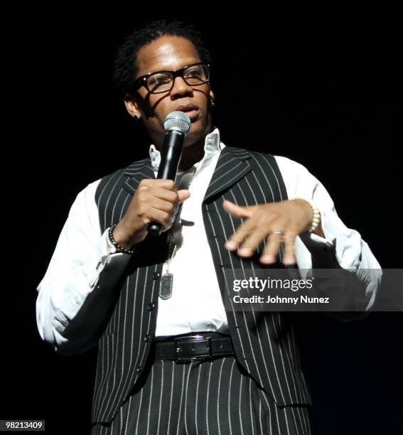 Hughley performs during HOT 97�s 2010 April Fools' Day Comedy Show at Madison Square Garden on April 1, 2010 in New York City.