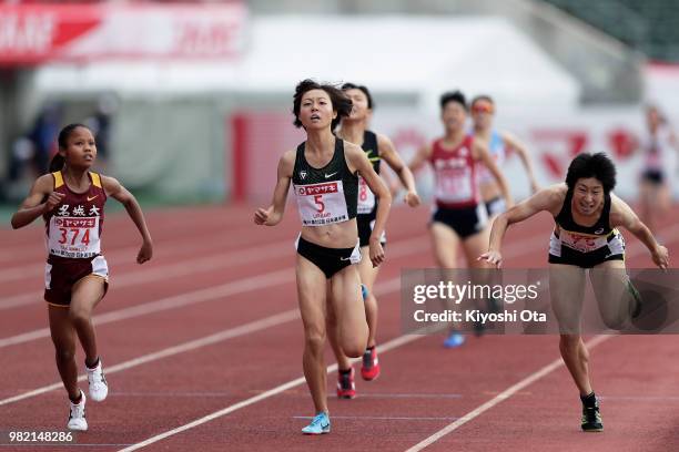 Ayako Jinnouchi falls while Tomomi Musembi Takamatsu competes on her way to win the Women's 1500m final on day two of the 102nd JAAF Athletic...