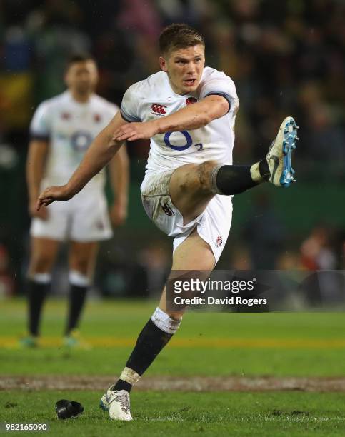 Owen Farrell of England kicks a penalty during the third test match between South Africa and England at Newlands Stadium on June 23, 2018 in Cape...