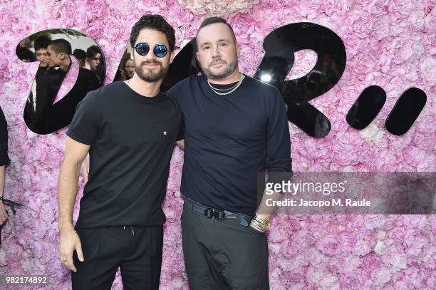 Darren Criss and Kim Jones attend the Dior Homme Menswear Spring/Summer 2019 show as part of Paris Fashion Week on June 23, 2018 in Paris, France.