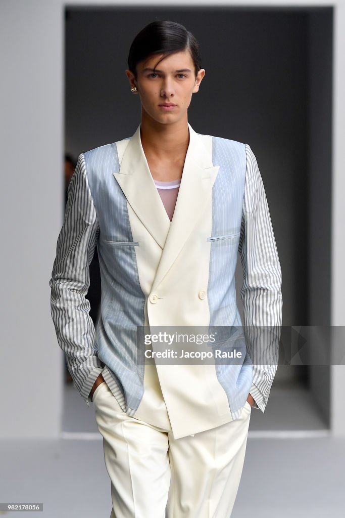 Dior Homme: Runway - Paris Fashion Week - Menswear Spring/Summer 2019