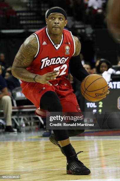 Rashad McCants of Trilogy handles the ball against Tri State during week one of the BIG3 three on three basketball league at Toyota Center on June...