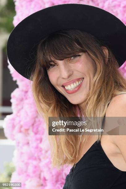 Lou Doillon attends the Dior Homme Menswear Spring/Summer 2019 show as part of Paris Fashion Week on June 23, 2018 in Paris, France.