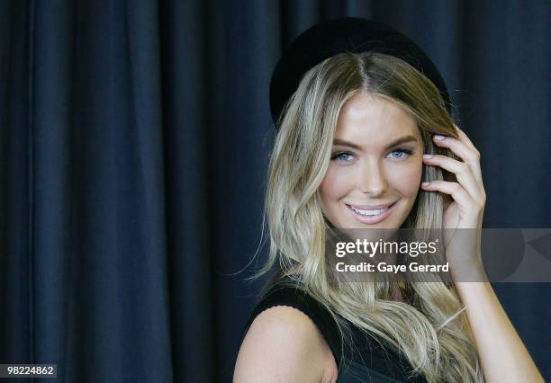 Model Jennifer Hawkins attends Golden Slipper Day at the Rosehill Gardens on April 3, 2010 in Sydney, Australia.