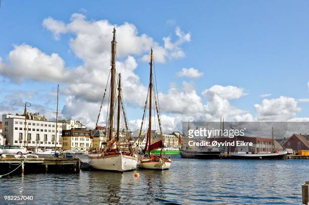 sailships in haugesund - haugesund stockfoto's en -beelden