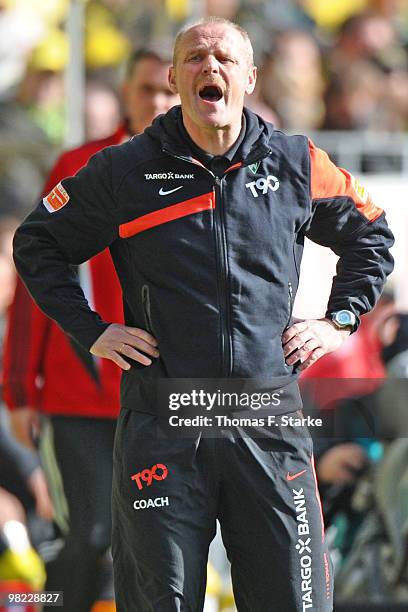 Head coach Thomas Schaaf of Bremen reacts during the Bundesliga match between Borussia Dortmund and SV Werder Bremen at Signal Iduna Park on April 3,...