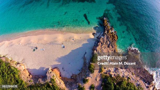 cupecoy beach on st.maarten (caribbean) - saint martin stock-fotos und bilder