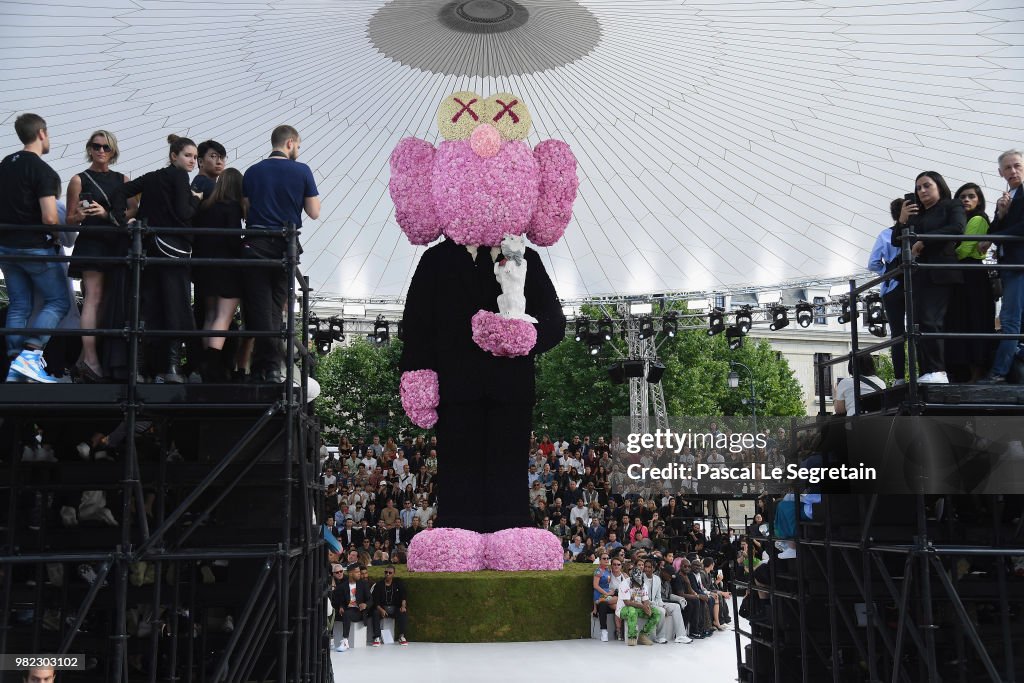 Dior Homme: Runway - Paris Fashion Week - Menswear Spring/Summer 2019