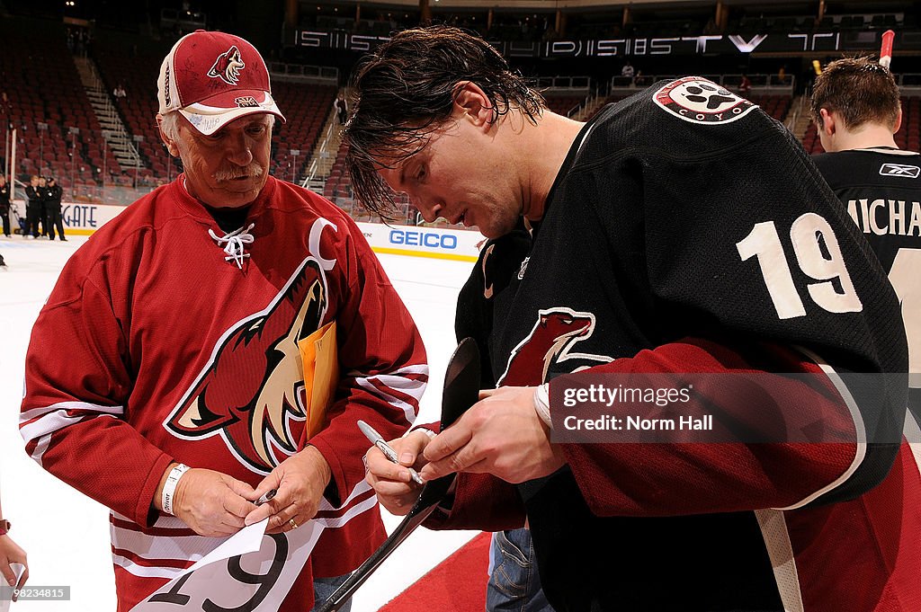 Edmonton Oilers v Phoenix Coyotes