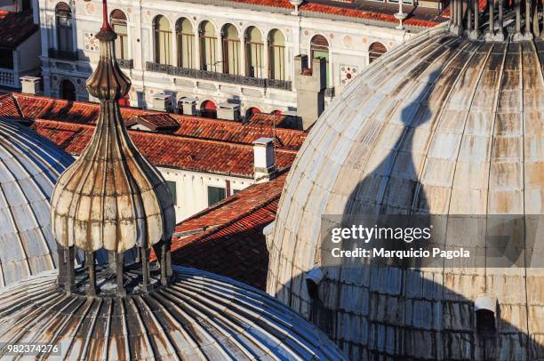 vnz campanile basilicadisanmarco - basilica di san marco 個照片及圖片檔