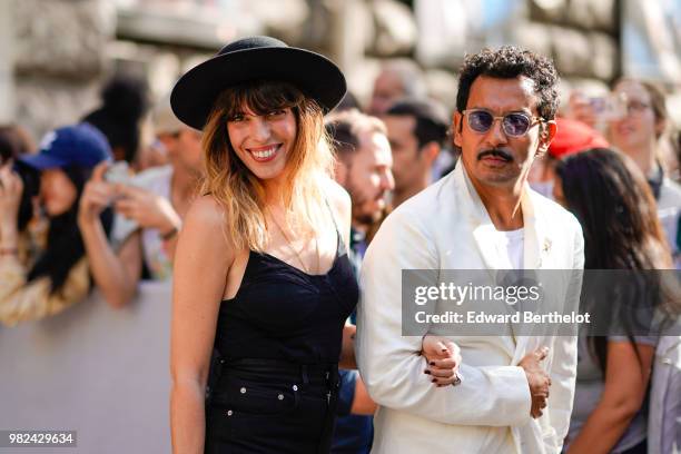 Lou Doillon is seen, outside Dior, during Paris Fashion Week - Menswear Spring-Summer 2019, on June 23, 2018 in Paris, France.