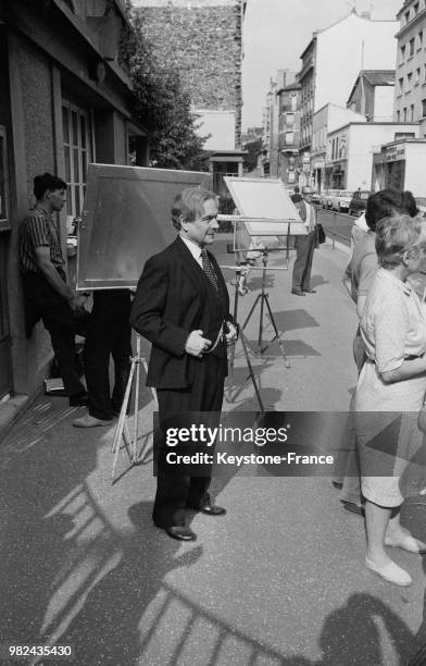 Acteur français Pierre Fresnay pendant le tournage de 'Tête d'horloge' de Jean-Paul Sassy, en 1969, France.