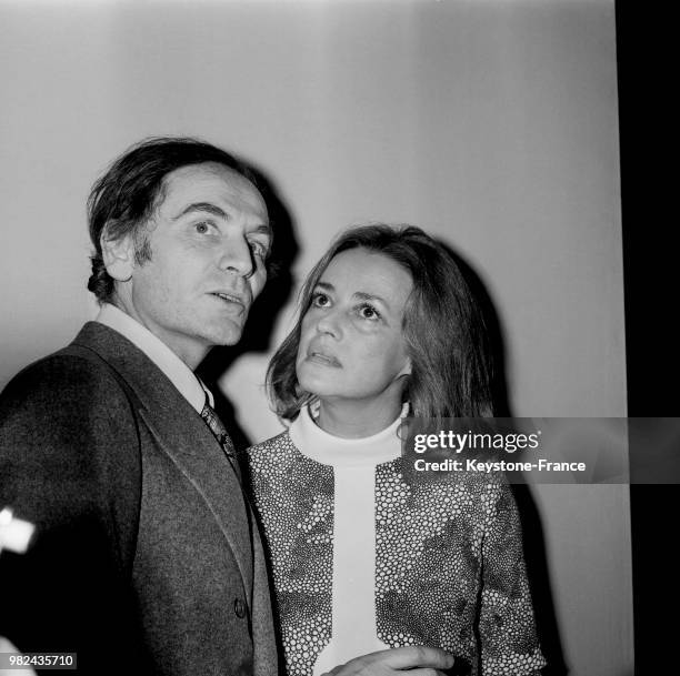 Pierre Cardin et Jeanne Moreau, en France, en janvier 1970.