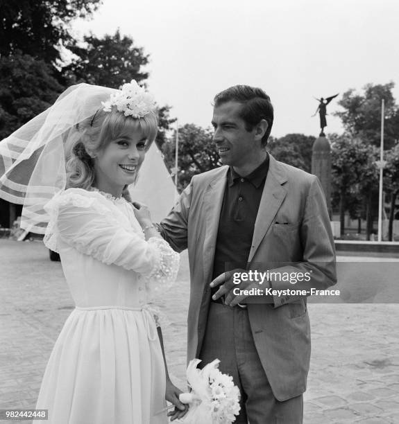 Catherine Deneuve And Roger Vadim On Set Of Movie Le Vice Et La Vertu - Vice And Virtue