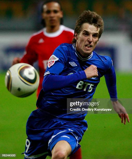 Dmitri Kombarov of FC Dynamo Moscow in action during the Russian Football League Championship match between FC Lokomotiv Moscow and FC Dynamo Moscow...
