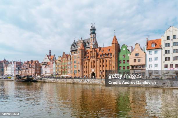 gamla stan i gdansk - motlawa river bildbanksfoton och bilder