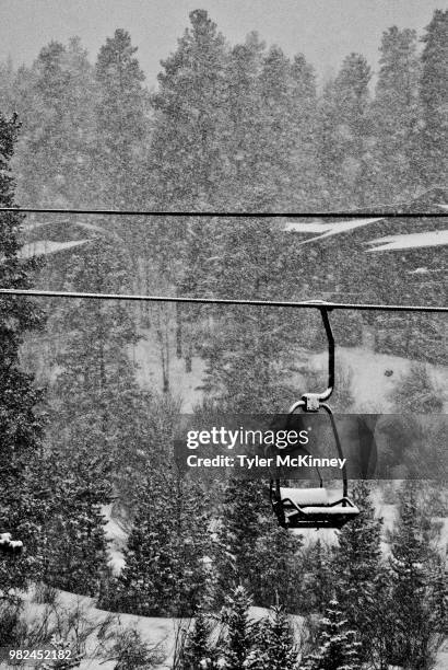 breckenridge snow storm - tyler frost stockfoto's en -beelden