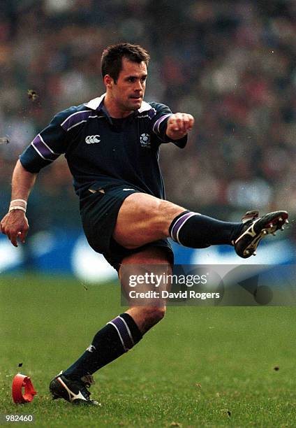 Kenny Logan of Scotland kicks a penalty during the match between France and Scotland in the Six Nations Championship at the Stade de France, Paris....