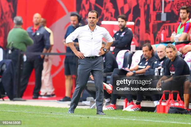 Dallas Head Coach Óscar Pareja during the first half of the Major League Soccer game between the New York Red Bulls and FC Dallas on June 23 at Red...