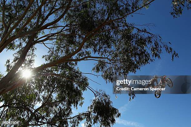 Grant Snow performs an air during the Rocky Valley motocross weekend on April 4, 2010 in Mudgee, Australia. Rocky Valley is a private farm located...