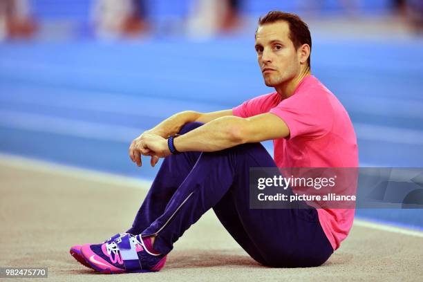 Pole vaulter Renaud Lavillenie of France pictured at the Indoor Meeting Karlsruhe in Rheinstetten, Germany, 3 February 2018. Photo: Uwe Anspach/dpa