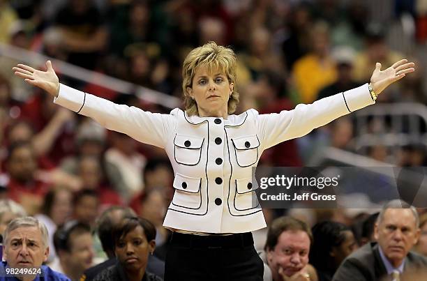 Baylor Bears head coach Kim Mulkey gestures in the second half against the Connecticut Huskies during the Women's Final Four Semifinals at the...