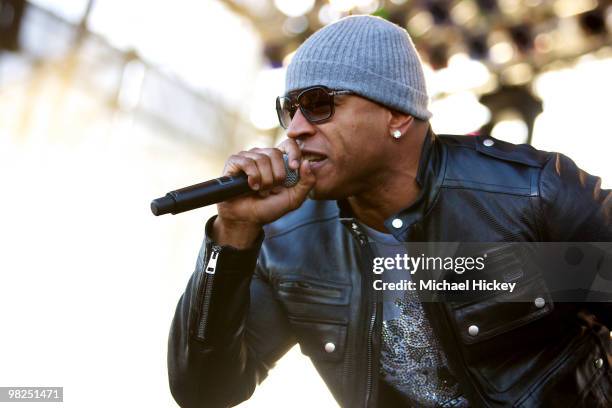 Cool J performs during day 3 of the 2010 NCAA Big Dance Concert Series at White River State Park on April 4, 2010 in Indianapolis, Indiana.