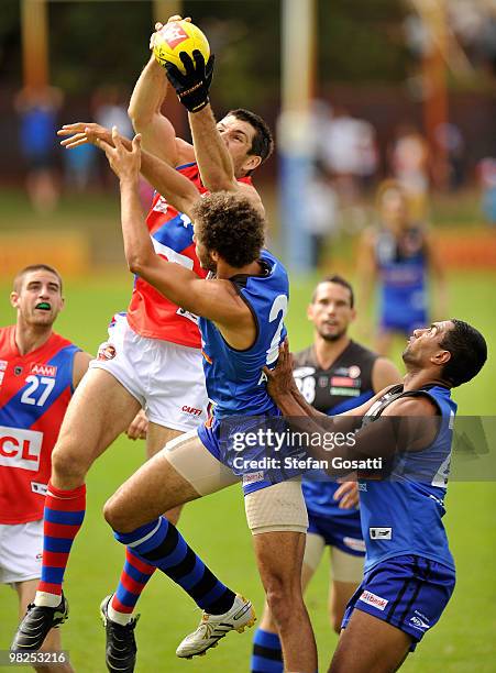 Quinten Lynch of West Perth takes a mark during the round three WAFL match between East Perth and West Perth at Medibank Stadium on April 5, 2010 in...