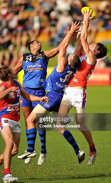 Shayne Zanetti of West Perth marks during the round three WAFL match between East Perth and West Perth at Medibank Stadium on April 5, 2010 in Perth,...