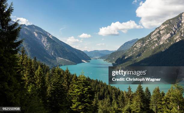 österreich tirol - achensee - österreich stockfoto's en -beelden