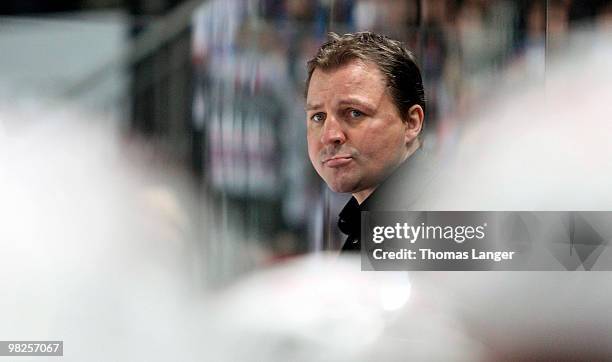 Head Coach Andreas Brockmann of Nuremberg looks on during the fourth DEL quarter final play-off game between Thomas Sabo Ice Tigers Nuremberg and...