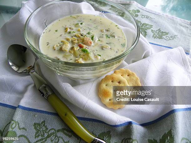 new england clam chowder - clam chowder stock pictures, royalty-free photos & images