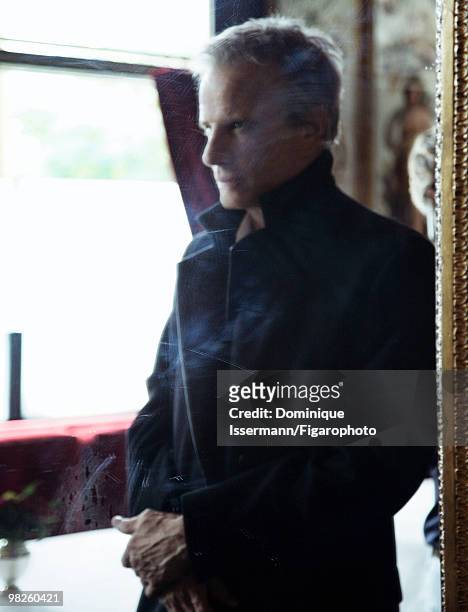 Actor Christopher Lambert at a portrait session for Madame Figaro Magazine in Paris in 2009. Shot at restaurant Le Grand Vefour. PUBLISHED IMAGE....
