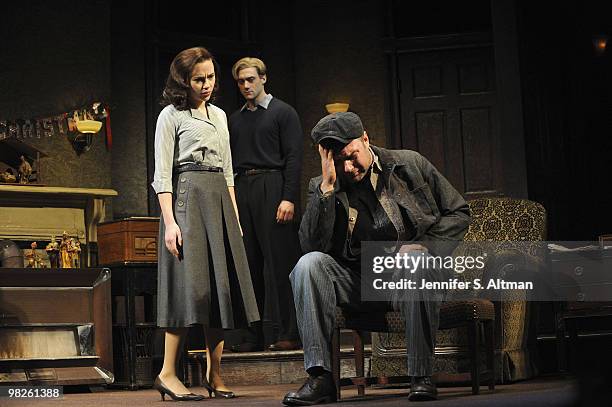 Actress Scarlett Johansson with actors Liev Schreiber and Morgan Spector rehearsing scenes for Arthur Miller's play A View From The Bridge, on...