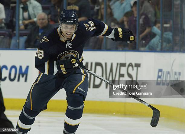 Jay McClement of the St. Louis Blues skates against the Dallas Stars on April 03, 2010 at Scottrade Center in St. Louis, Missouri.