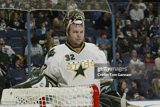 Kari Lehtonen of the Dallas Stars looks on during a game against the St. Louis Blues on April 03, 2010 at Scottrade Center in St. Louis, Missouri.