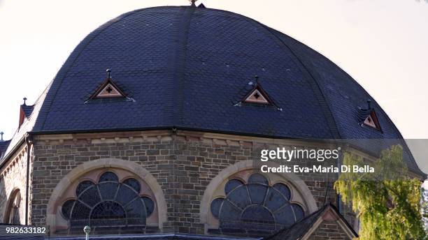 kuppel der st. blasius-kirche in balve - kirche fotografías e imágenes de stock