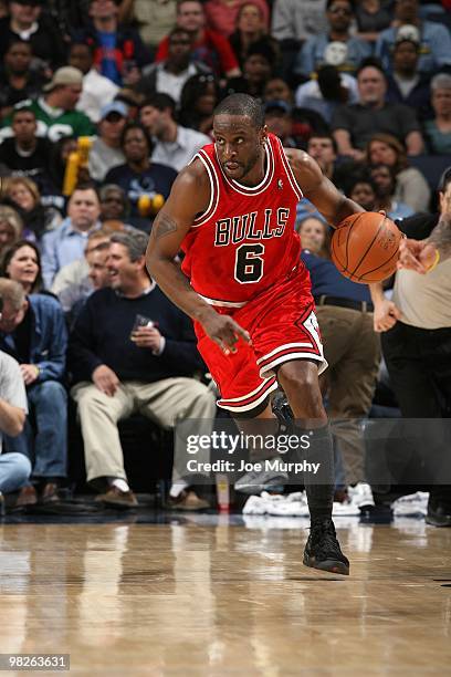 Ronald Murray of the Chicago Bulls moves the ball up court during the game against the Memphis Grizzlies at the FedExForum on March 16, 2010 in...