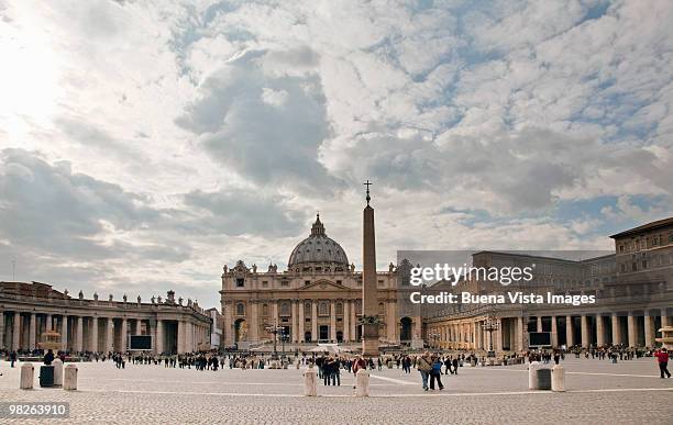 rome. vatican. st peter's square - st peter's square stock pictures, royalty-free photos & images