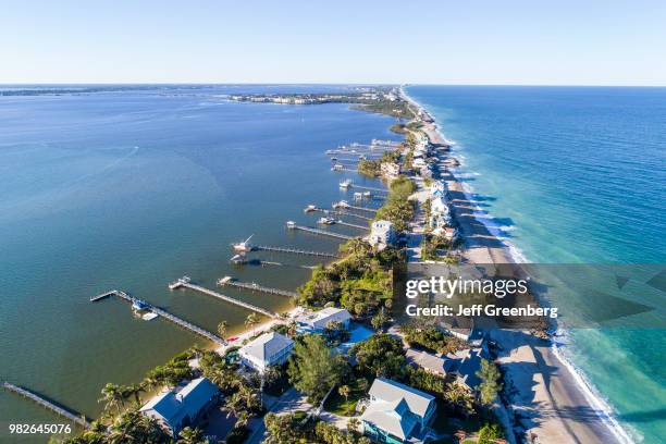 Florida, Hutchinson Island, Indian River Ecological Lagoon, Bathtub Reef Beach.