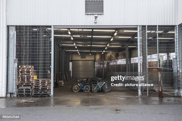 Bicycles at an auction house in Berlin, Germany, 26 Janaury 2018. Lost property from the Zentrales Fundbuero is to go under the hammer at the...