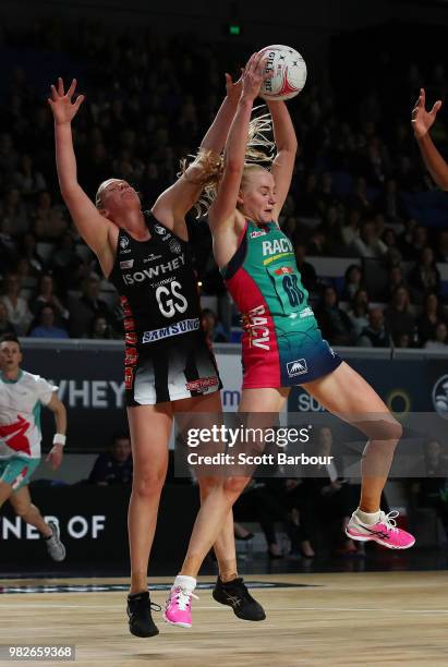 Caitlin Thwaites of the Magpies and Joanna Weston of the Vixens compete for the ball during the round eight Super Netball match between Magpies and...