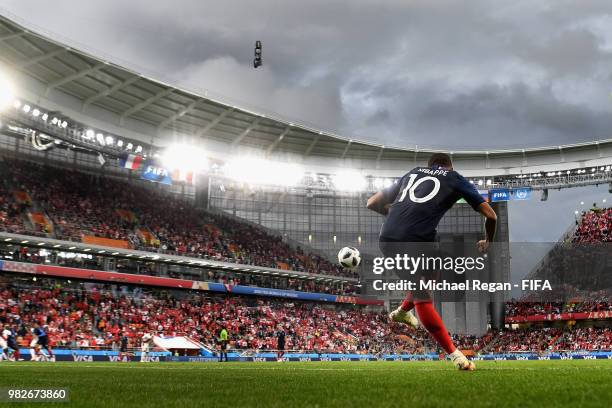 Kylian Mbappe of France takes acorner kick during the 2018 FIFA World Cup Russia group C match between France and Peru at Ekaterinburg Arena on June...